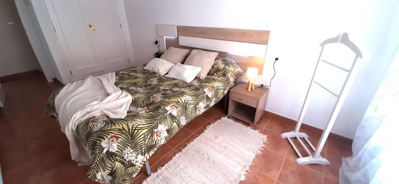 Apartamento Villananitos سان بيذرو ذيل بيناتا المظهر الخارجي الصورة